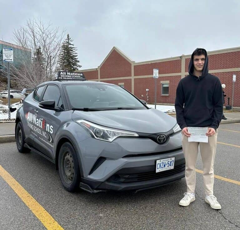Safe driving lessons for beginner drivers in Ontario